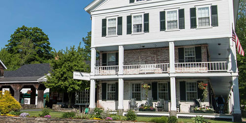 Grafton Inn Front View Panoramic 500x250 - Distinctive Inns of New England