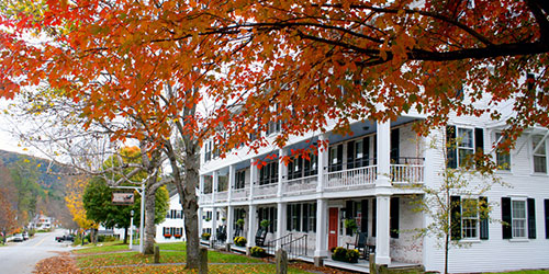 Fall Foliage in Vermont - Country Inn