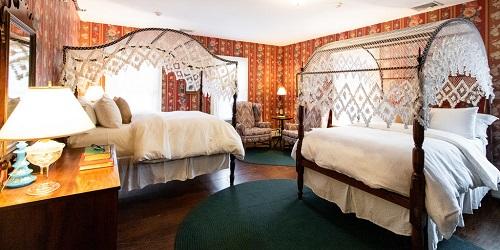 Grafton Inn Double Room - Your Place in Vermont - Okemo Valley